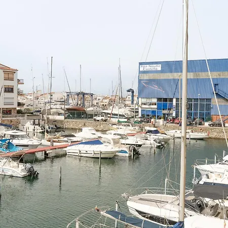Welcs 132 Emp En El Canal * Empuriabrava